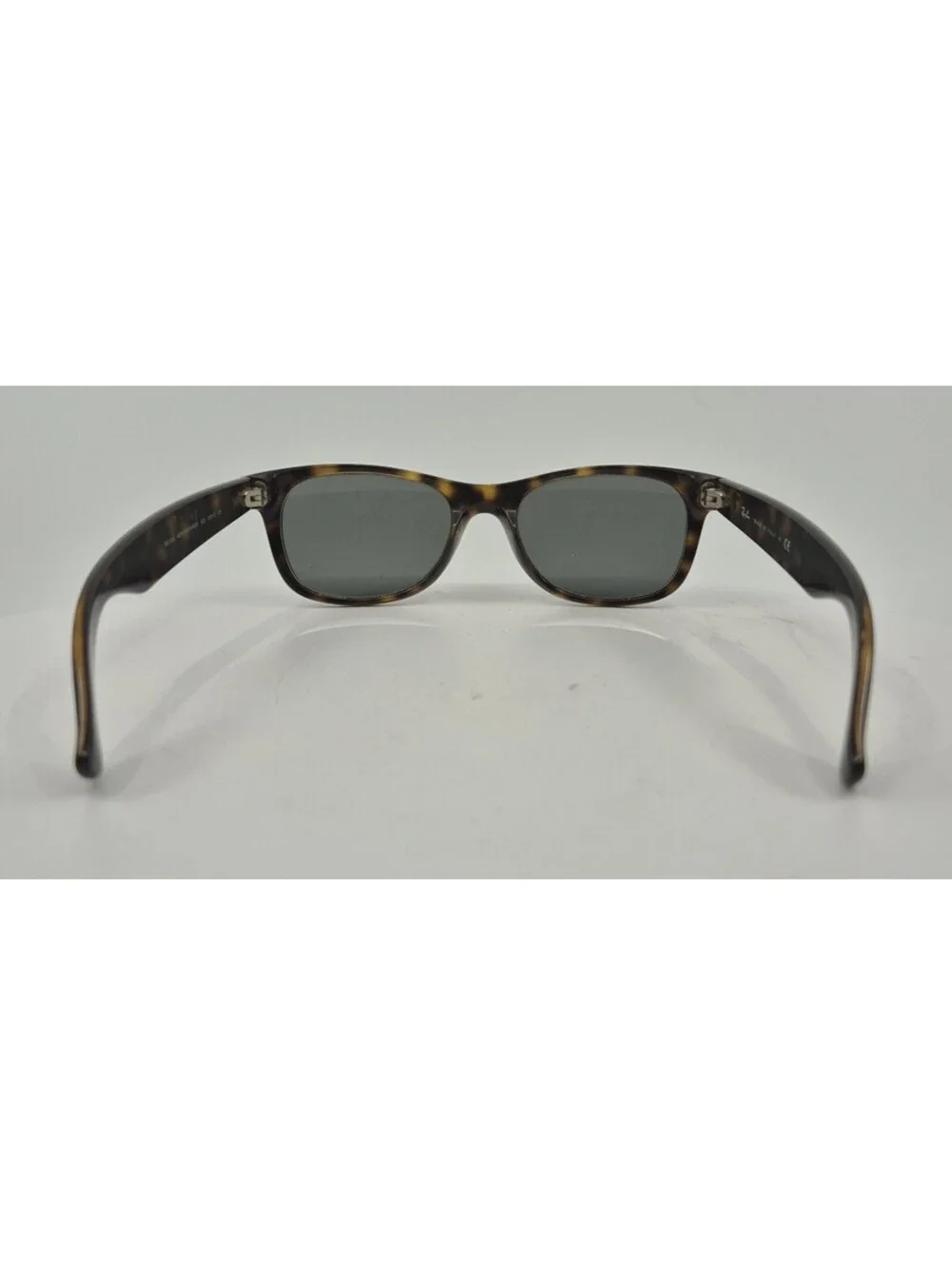 Ray-Ban RB2132 New Wayfarer Sunglasses Frames Brown Tortoise 902 52-18-3N Italy